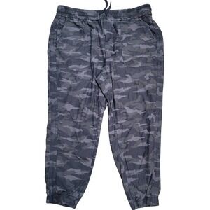 Athleta Olive Camo Farallon Jogger 20